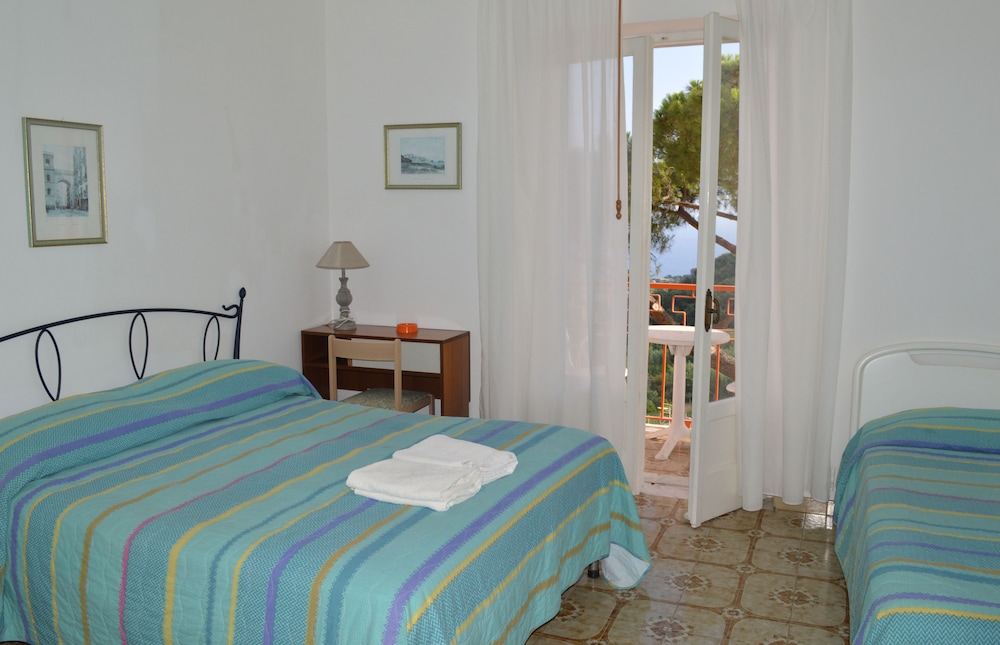 Superior Quadruple Room photo 1
