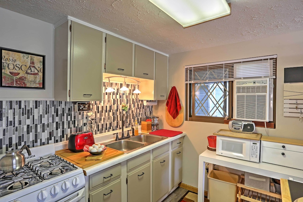 House (2 Bedrooms) photo 2