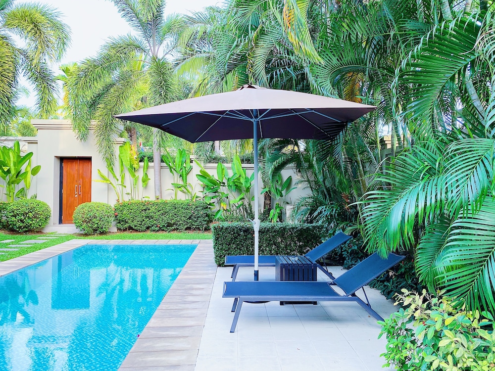 Villa, 2 Bedrooms, Smoking, Private Pool