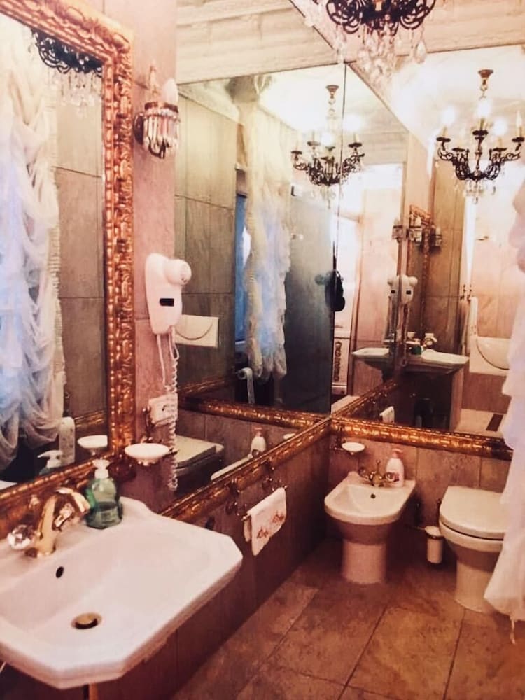Superior Suite photo 3