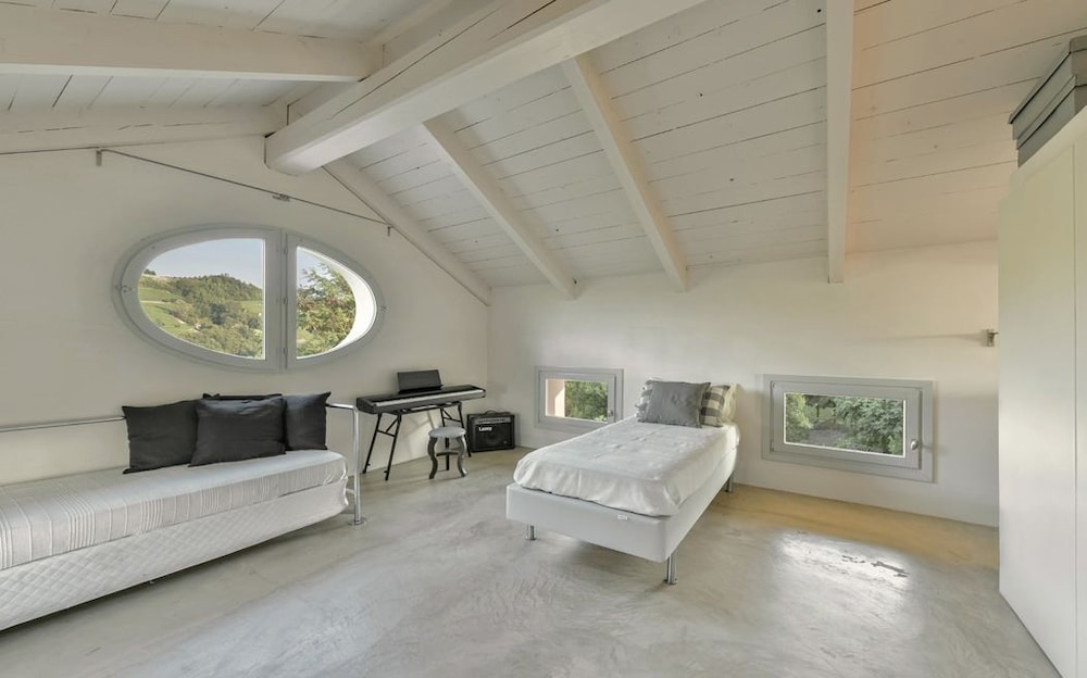 Villa, 4 Bedrooms photo 1