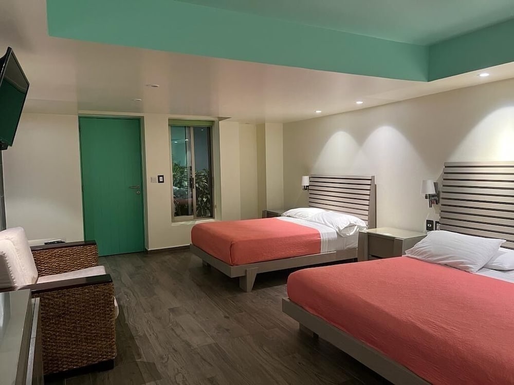 Family Suite - Photo 4