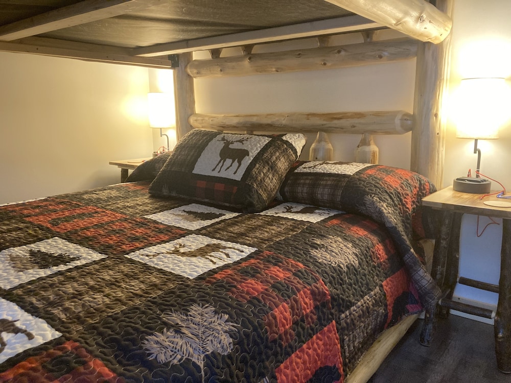 Cabin 13, Pet friendly, Non-smoking, Sauna