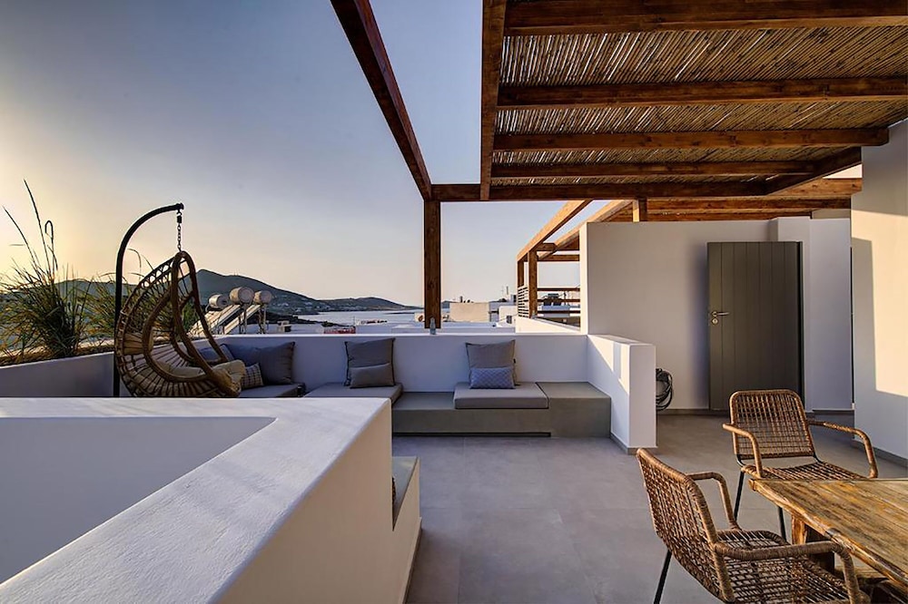 Suite, Sea View photo 2