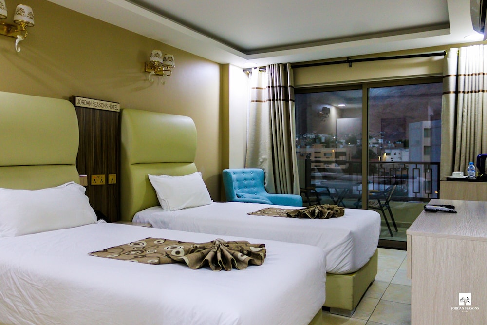 Twin Room, Mountain View - Photo 1