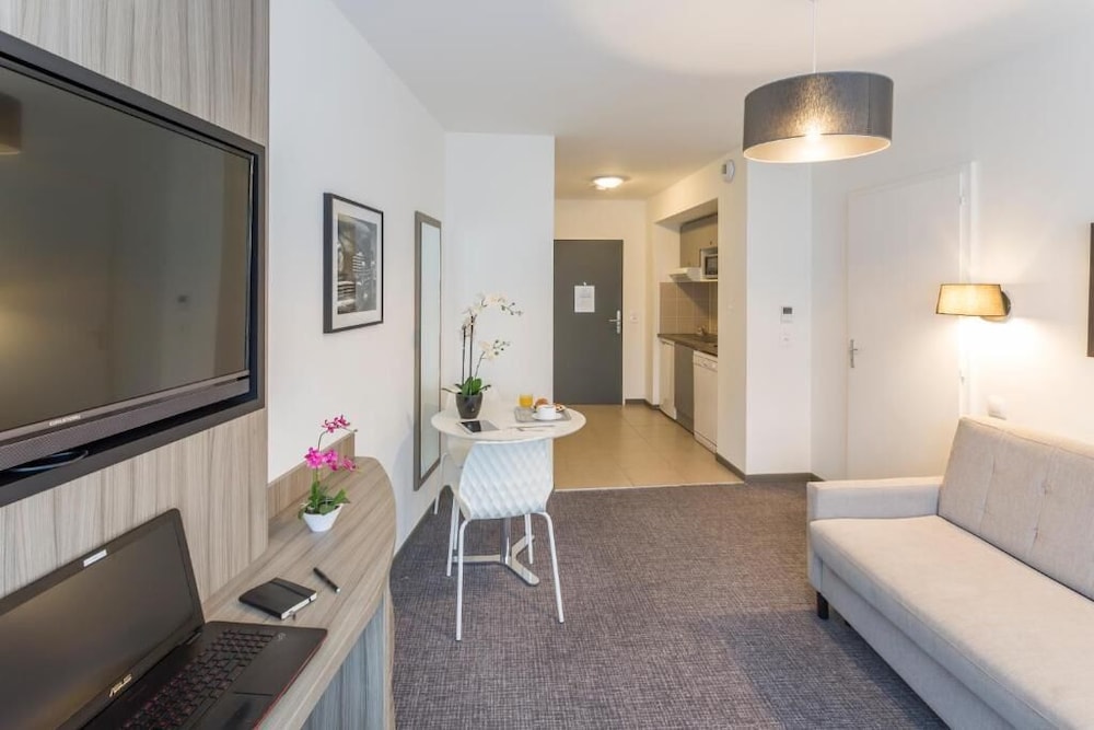 Apartment, Non Smoking