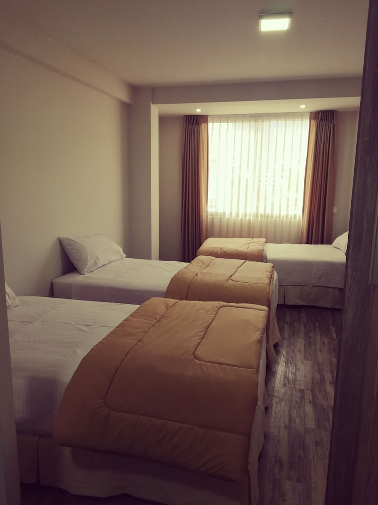 Triple Room, 3 Twin Beds, Non Smoking, Private Bathroom