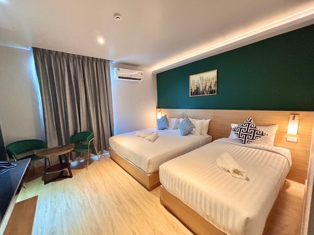 Deluxe Triple Room
