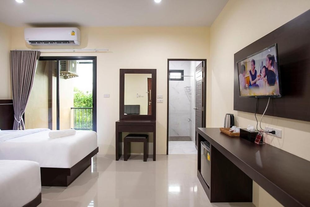 Superior Twin Room - Photo 7