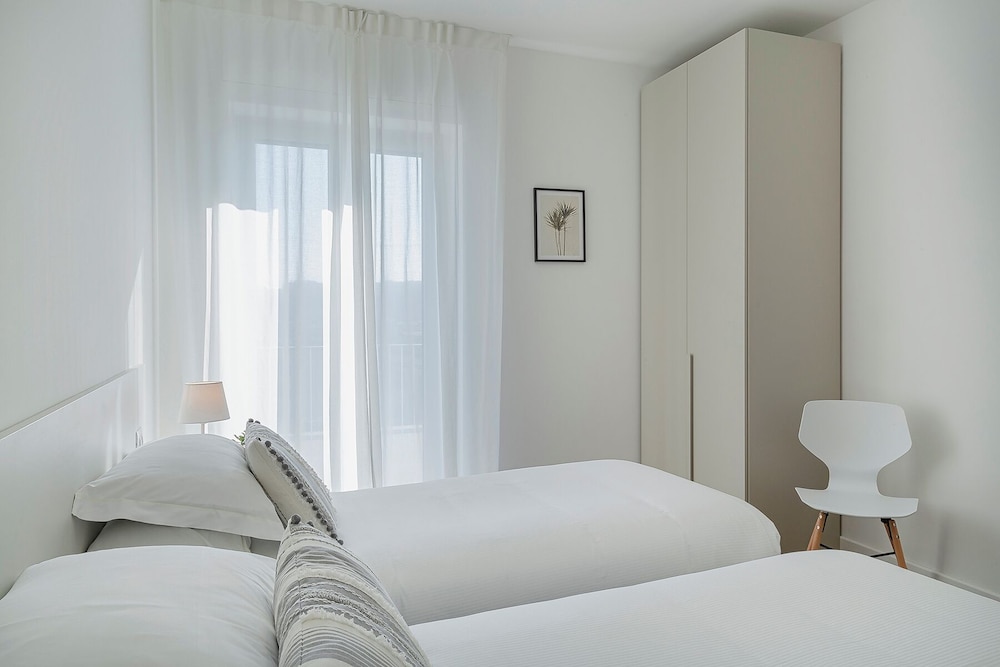 Grand Apartment photo 2