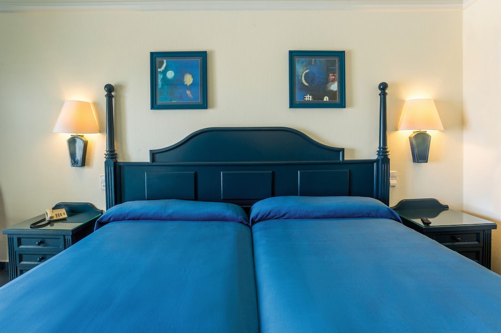 Double Room, Ocean View (L) photo 3