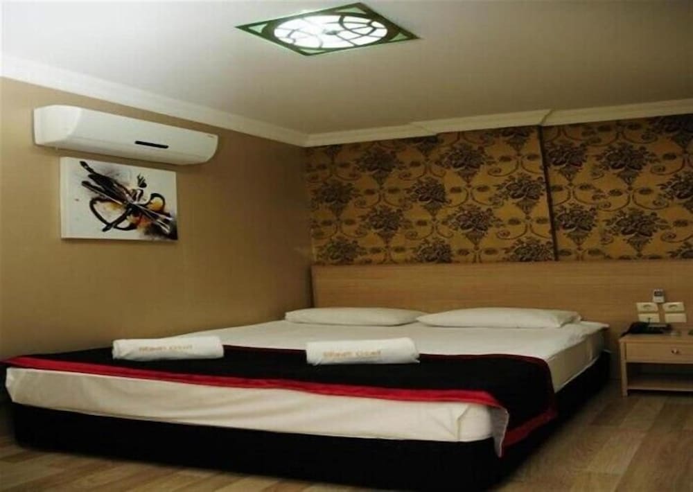 Double Room, City View