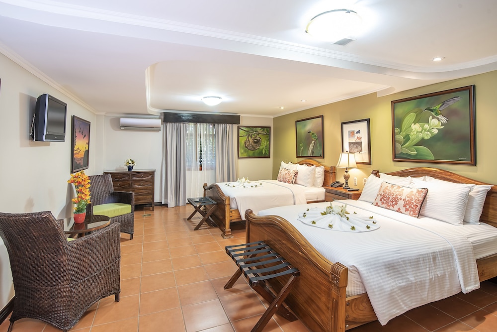 Standard Double Room - Photo 4