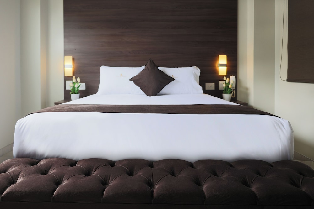 Royal Room
