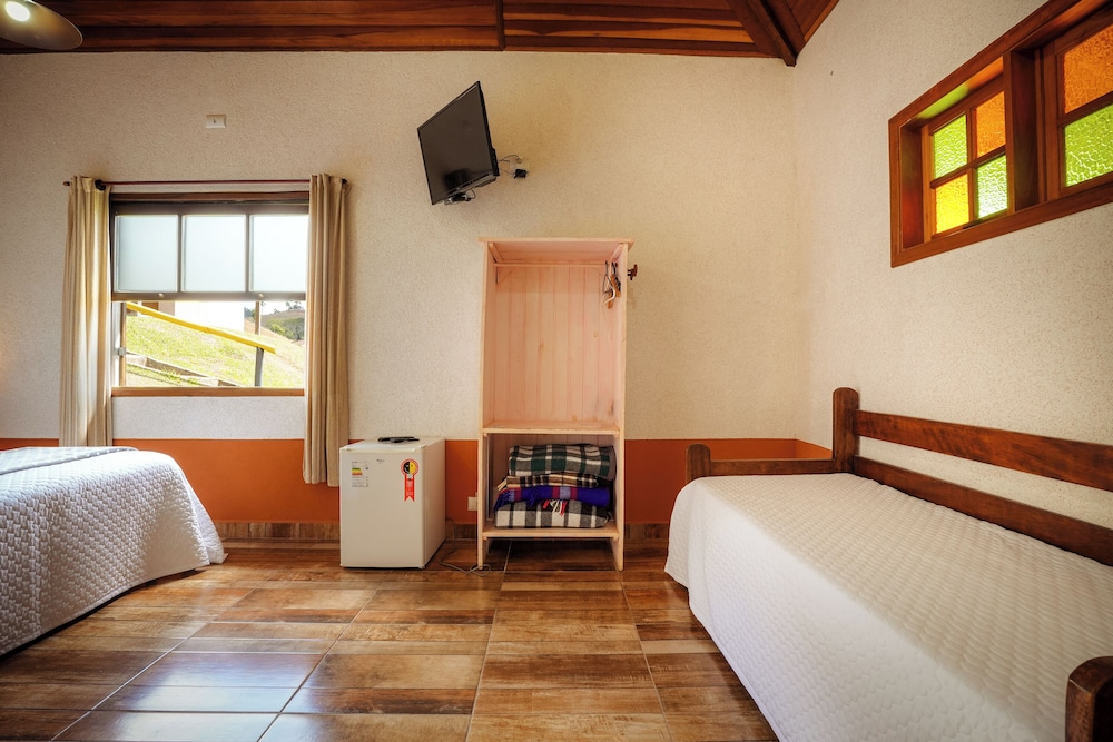 Deluxe Chalet photo 3