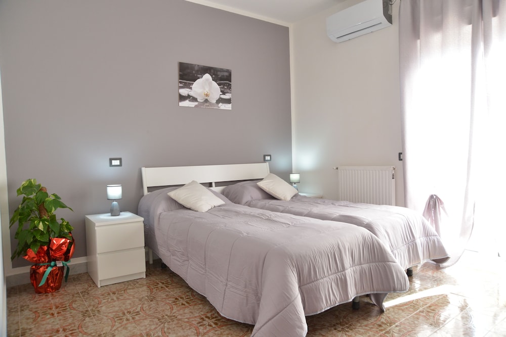 Double or Twin Room, 1 Bedroom, Balcony (Polaris) photo 3