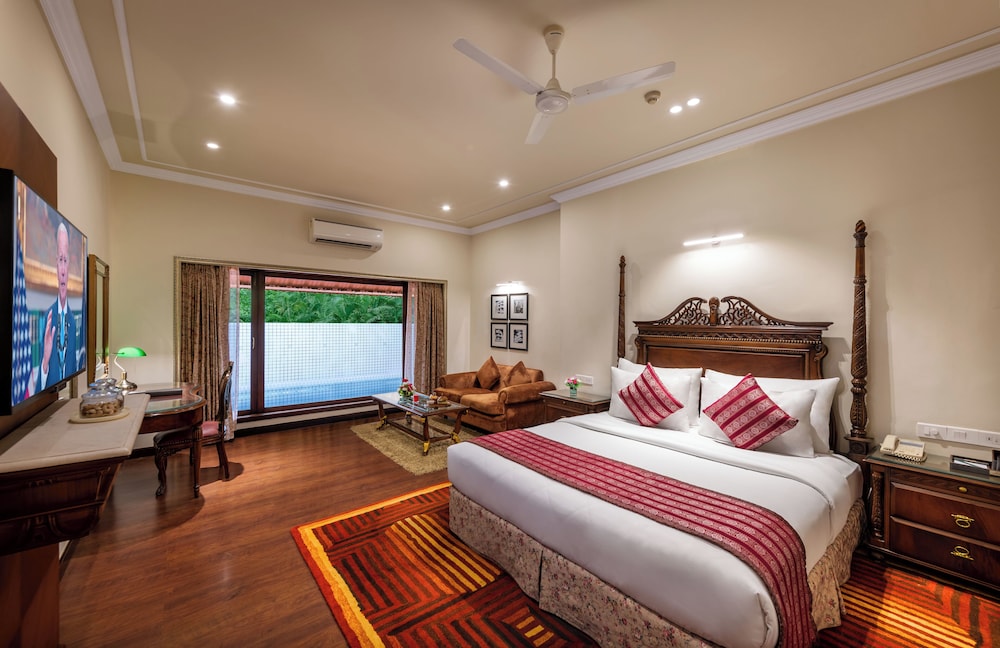 Executive Room ( Garden Facing) - Photo 5