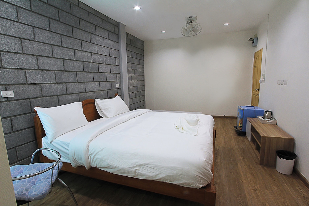 Superior Triple Room - Photo 2