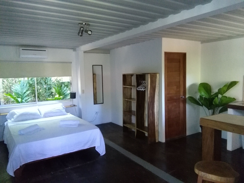 Apartment, 1 Bedroom, Terrace, Beachside photo 2