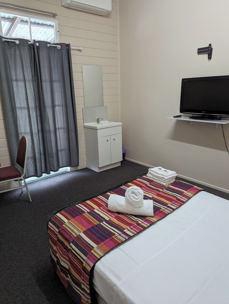 Economy Room photo 1