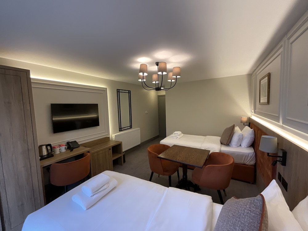 Superior Twin Room, 2 Twin Beds - Photo 4