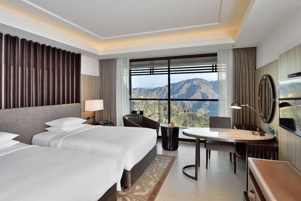 Room, 2 Twin Beds, Valley View (Balcony)