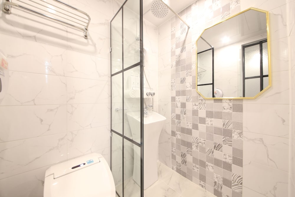 Standard Room - Photo 5