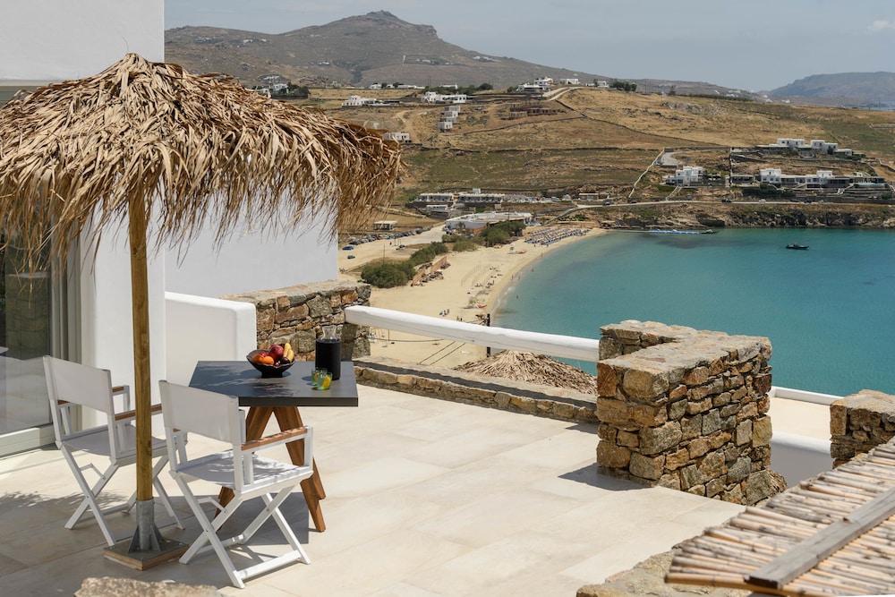Royal Apartment, Hot Tub, Sea View - Photo 15