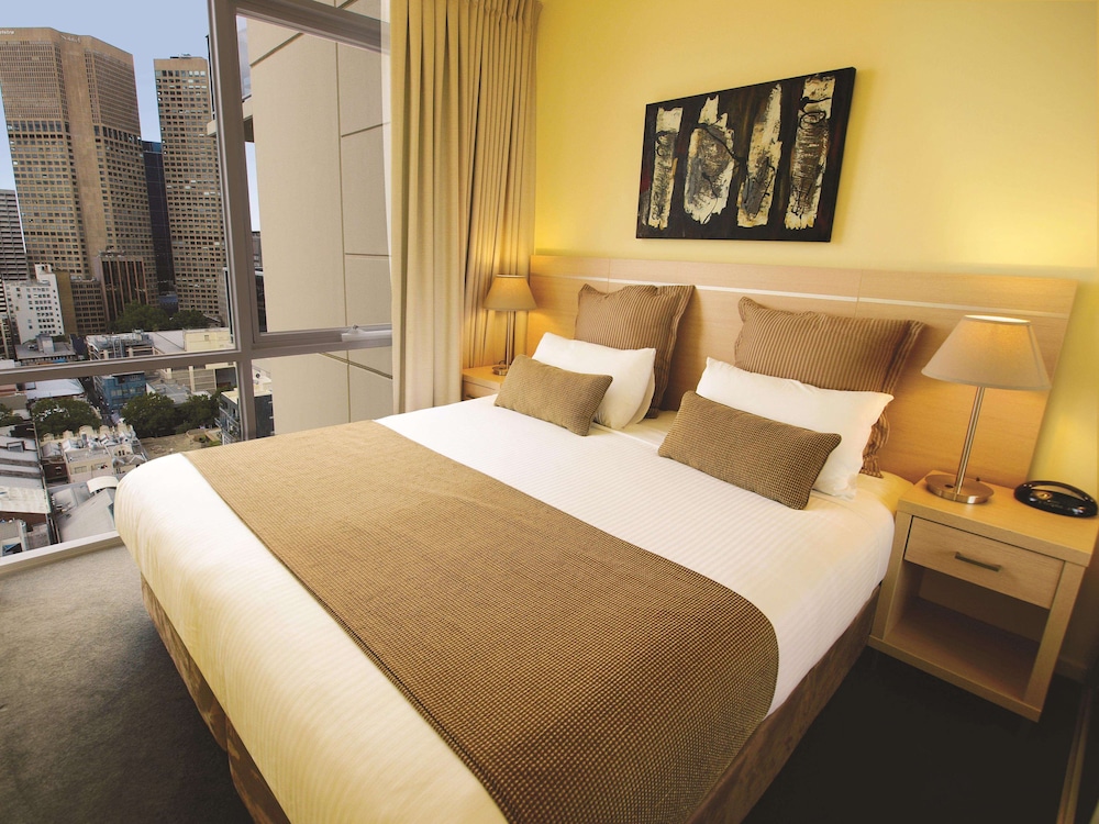Two Bedroom Apartment  (No Housekeeping) - Photo 12