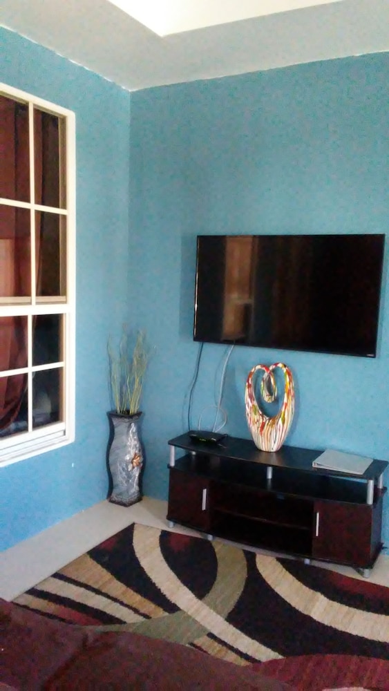 Comfort Apartment photo 1