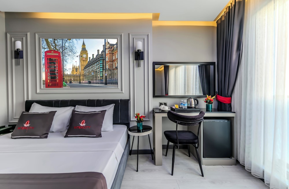 Deluxe Double or Twin Room - Photo 14