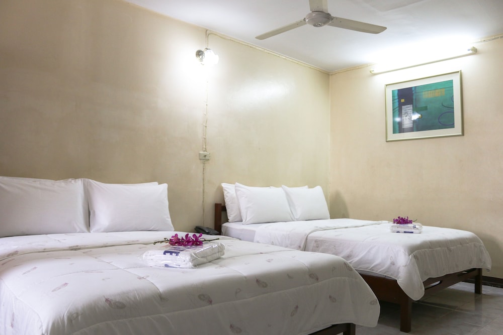 Quadruple Room photo 3