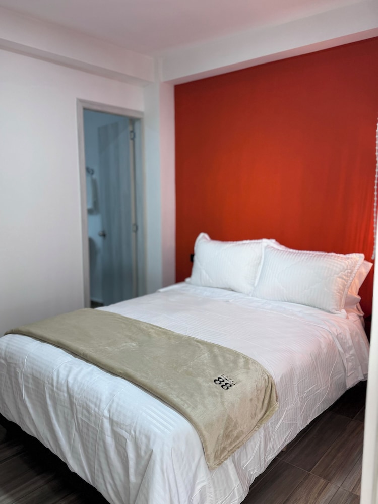 Basic Double Room photo 1