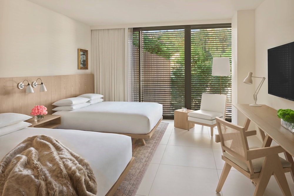 Deluxe Room, 2 Queen Beds