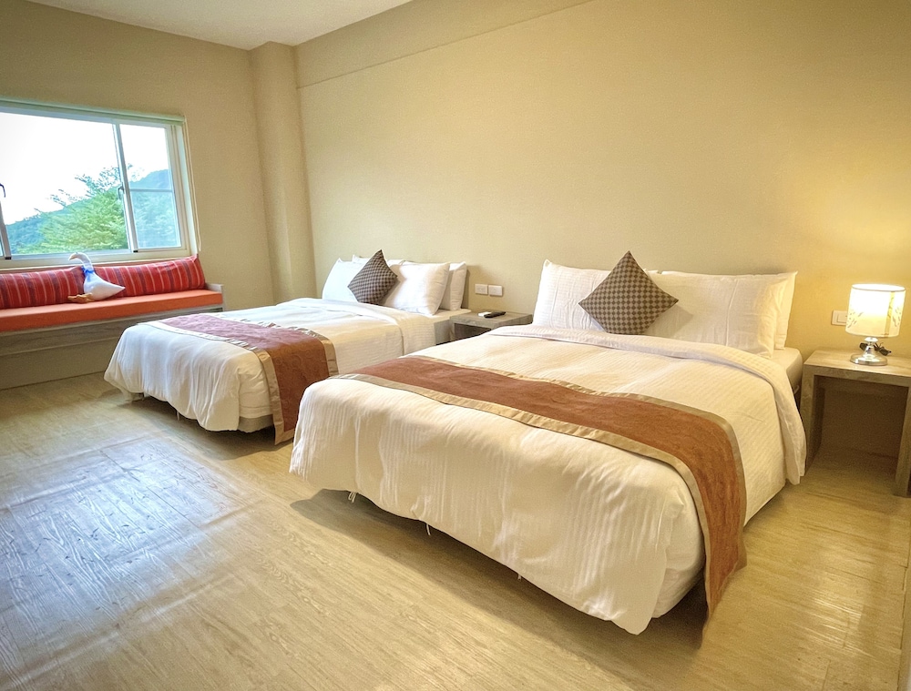 Basic Quadruple Room