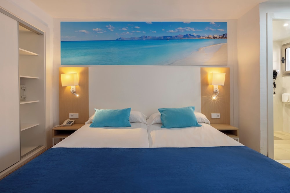 Twin Room with Side View - Photo 4