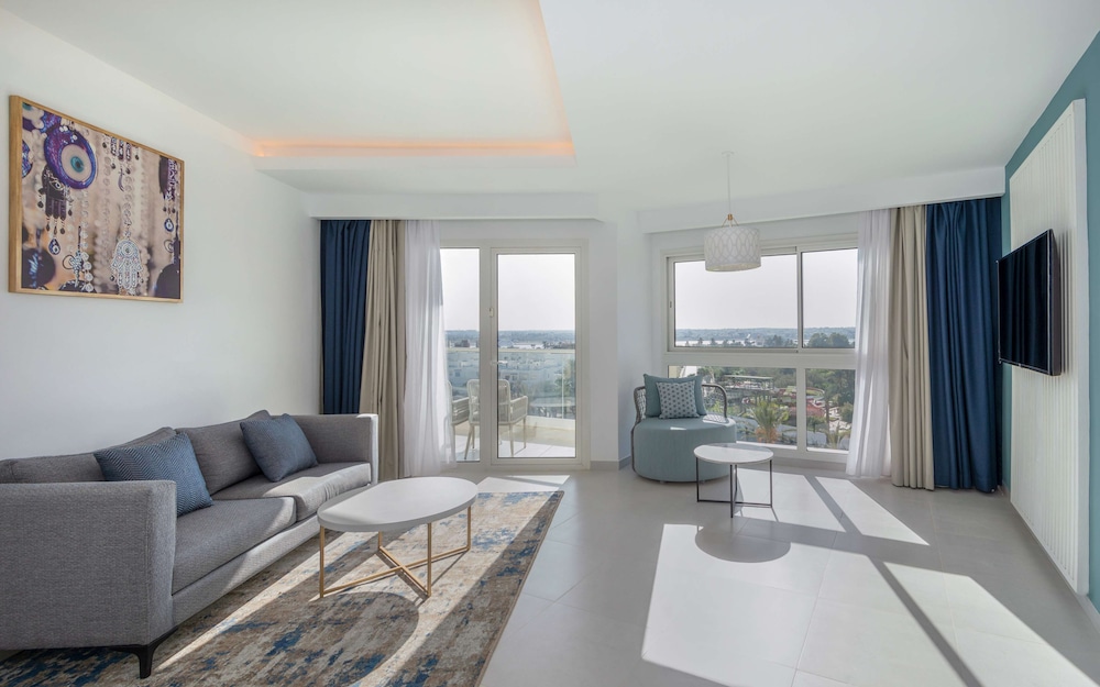 Executive Suite, 1 Bedroom photo 2