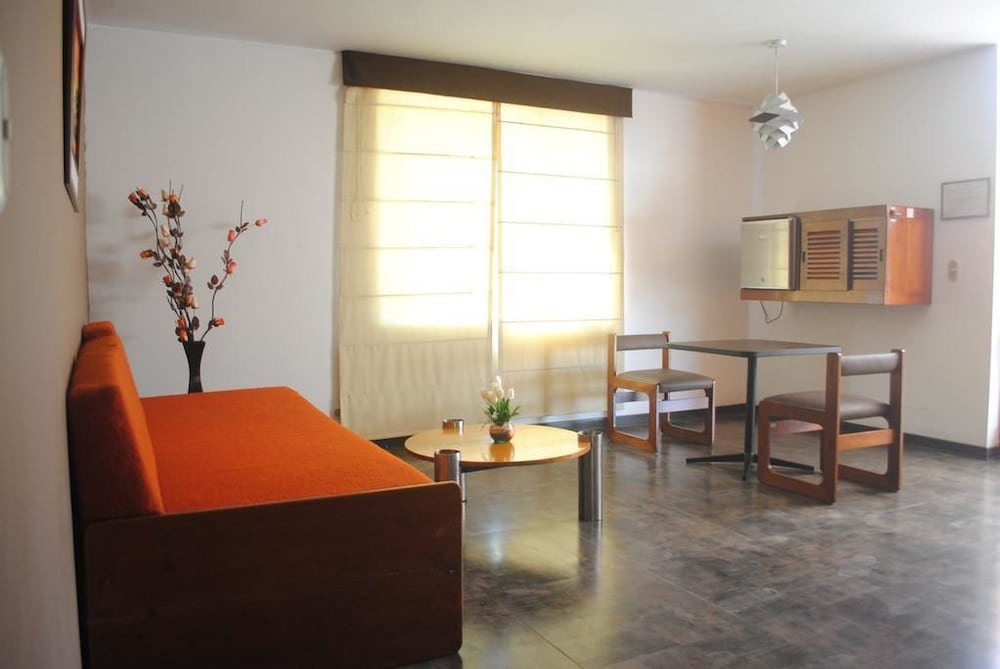 Bungalow, 2 Twin Beds photo 3