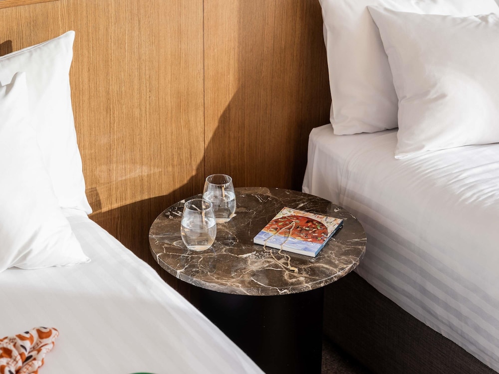 Premium Twin Room, 2 Double Beds