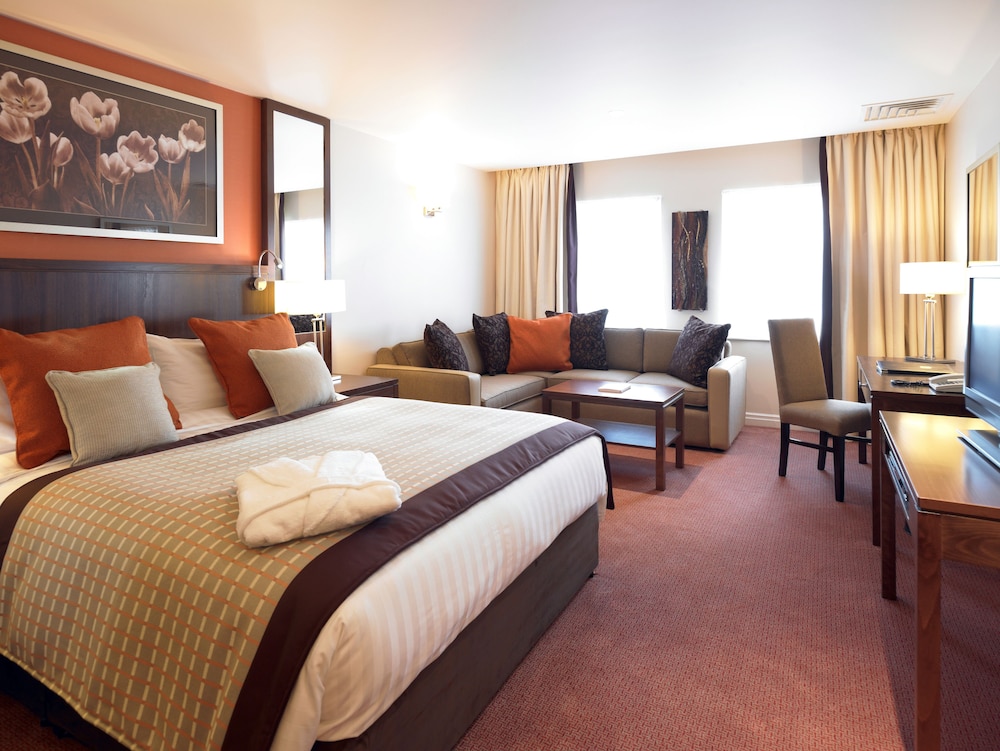 Executive Room, 1 Queen Bed, Non Smoking - Photo 11