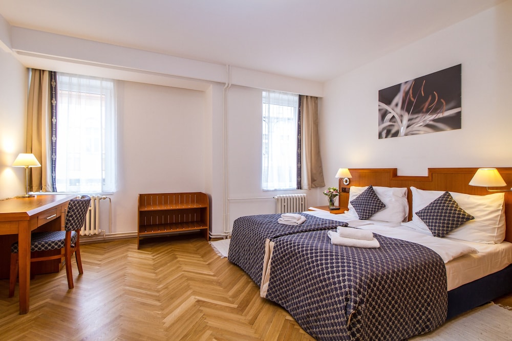Business Suite, 1 Bedroom photo 2