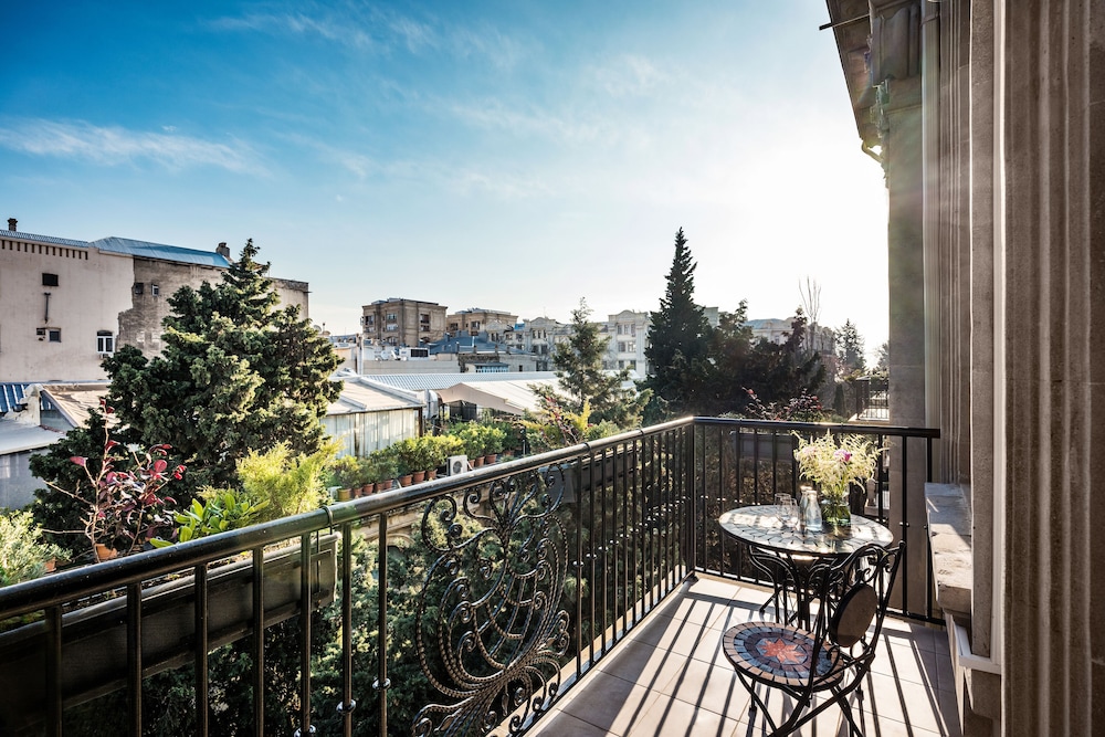 Deluxe Double Room, Balcony - Photo 17