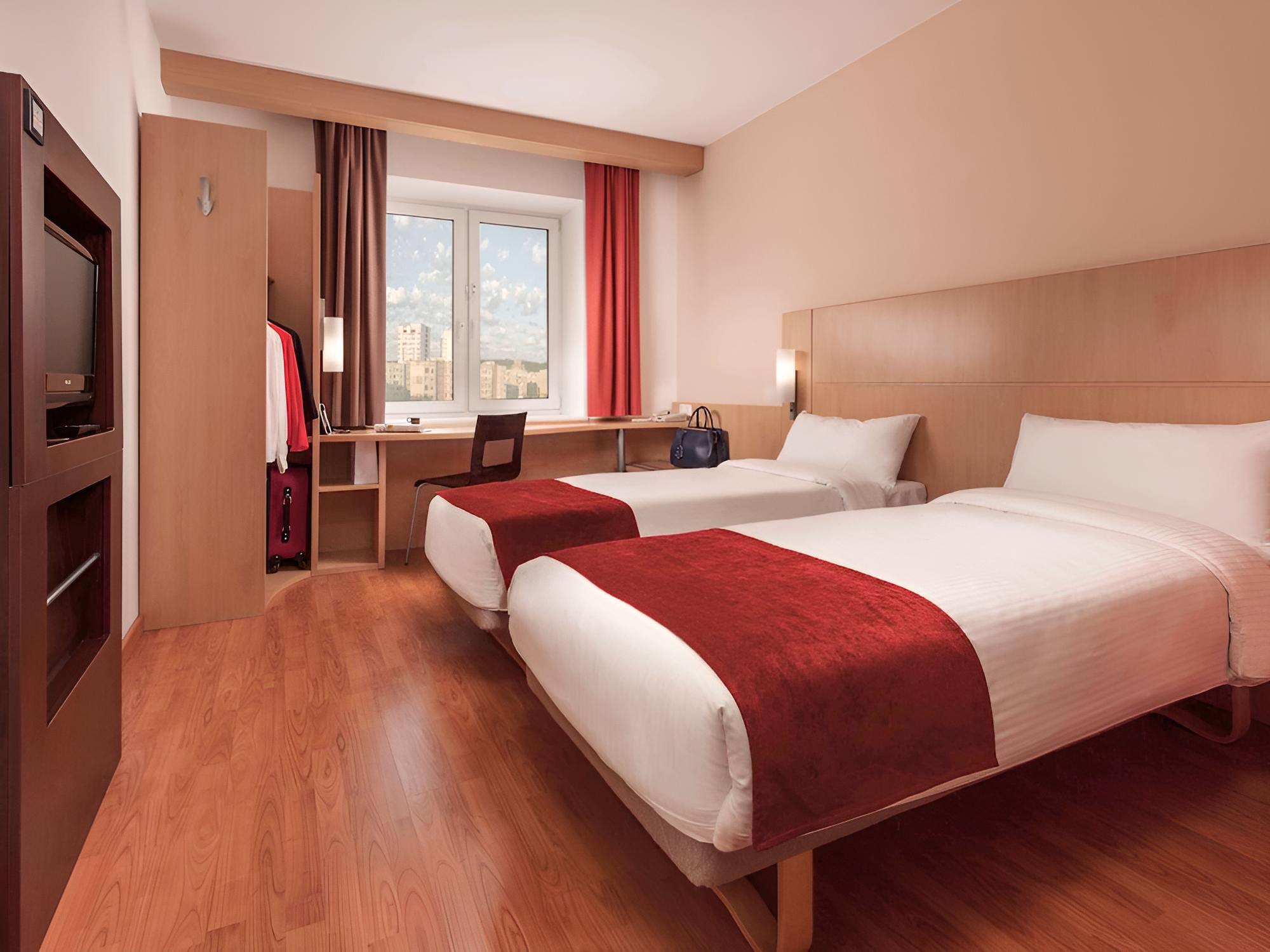 Standard Room, 2 Twin Beds photo 1