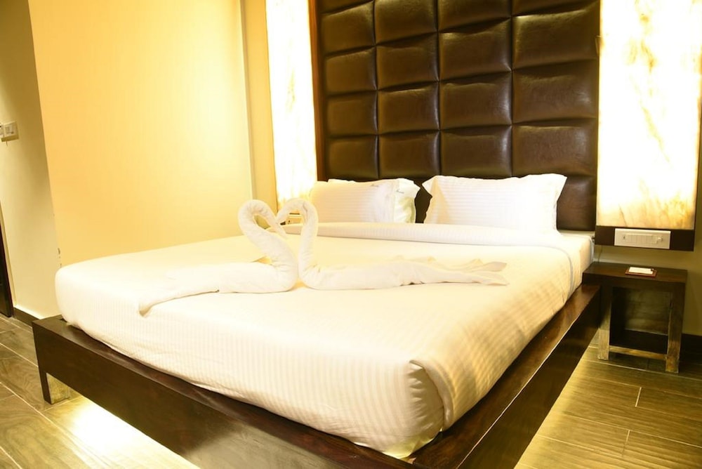Premium Room, 1 Double Bed, Non Smoking photo 2