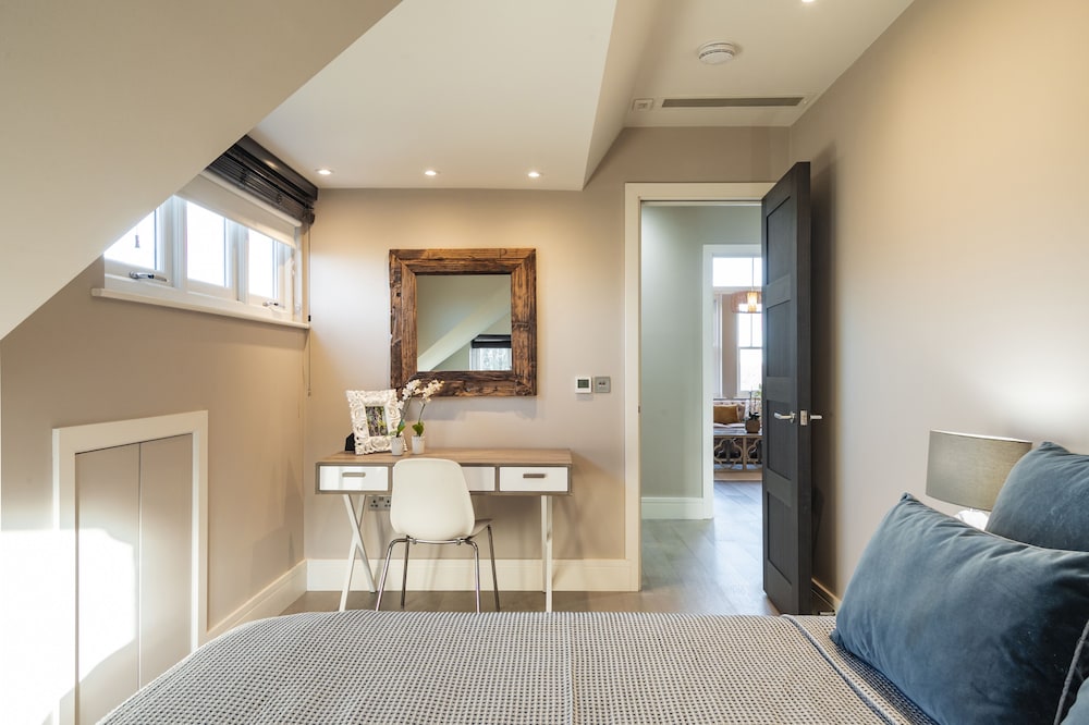 Luxury Apartment photo 3