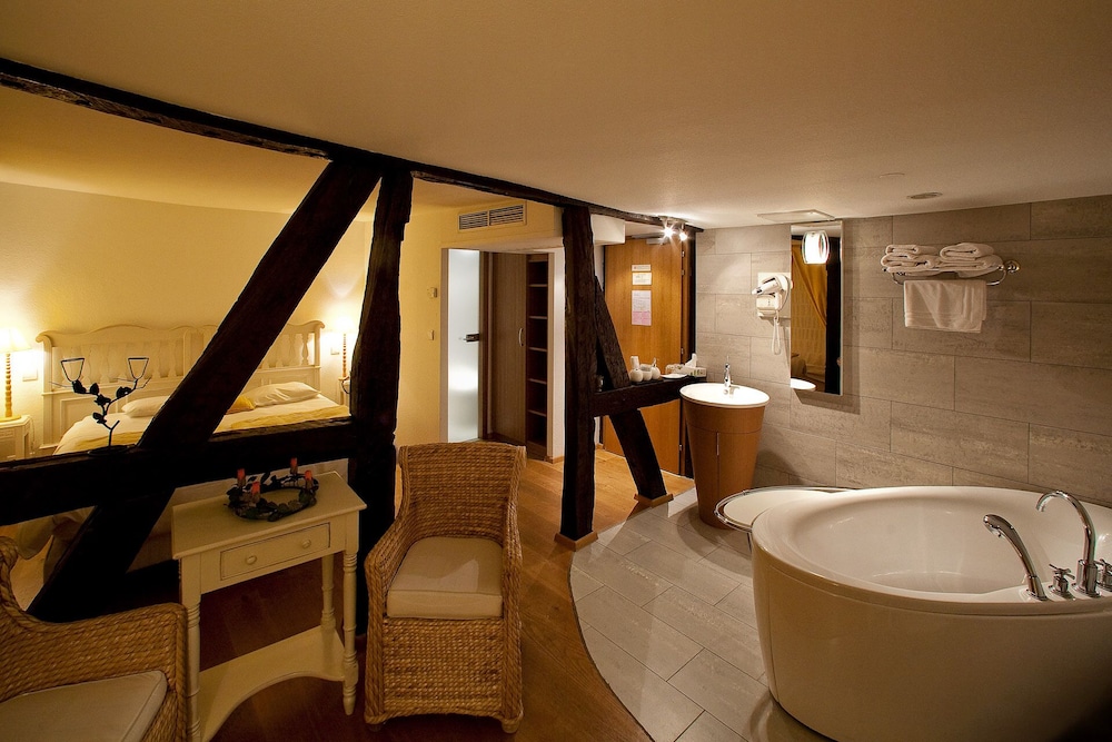 Superior Double Room, 1 Queen Bed, Non Smoking