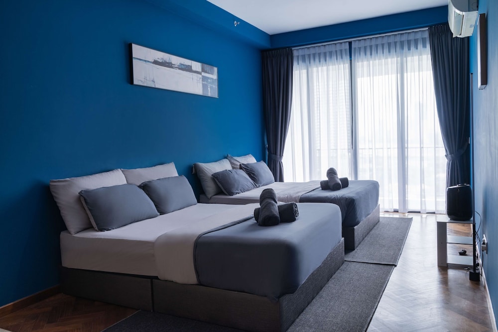 Deluxe Seaview Suite Twin Bed by The Only Bnb - Photo 4