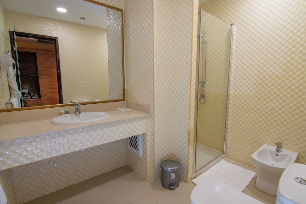 Standard Room, Balcony, City View photo 2
