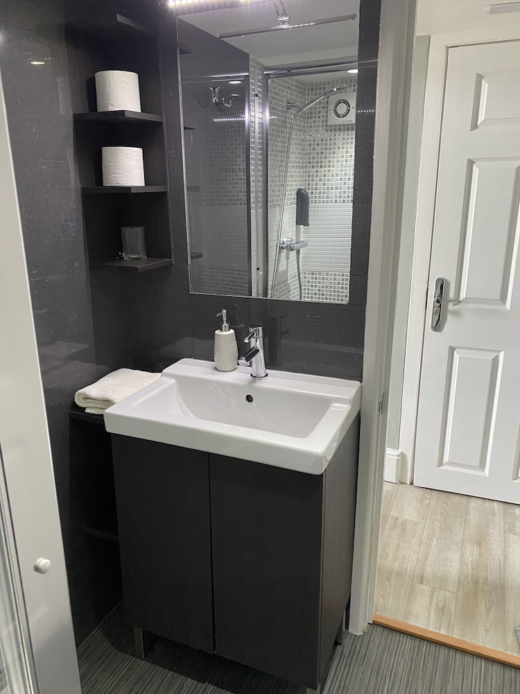 Premium Triple Room, Ensuite, Sea View photo 3