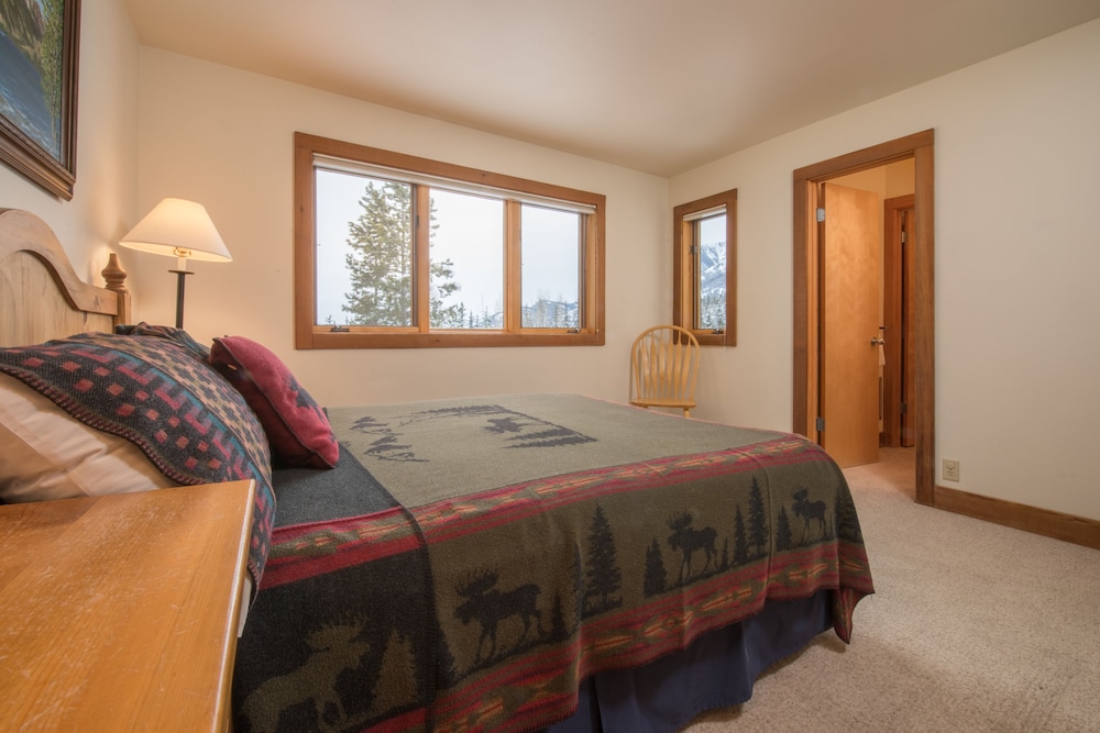 Teton Village Condos, 2 Bedrooms, 2 Bathrooms photo 1